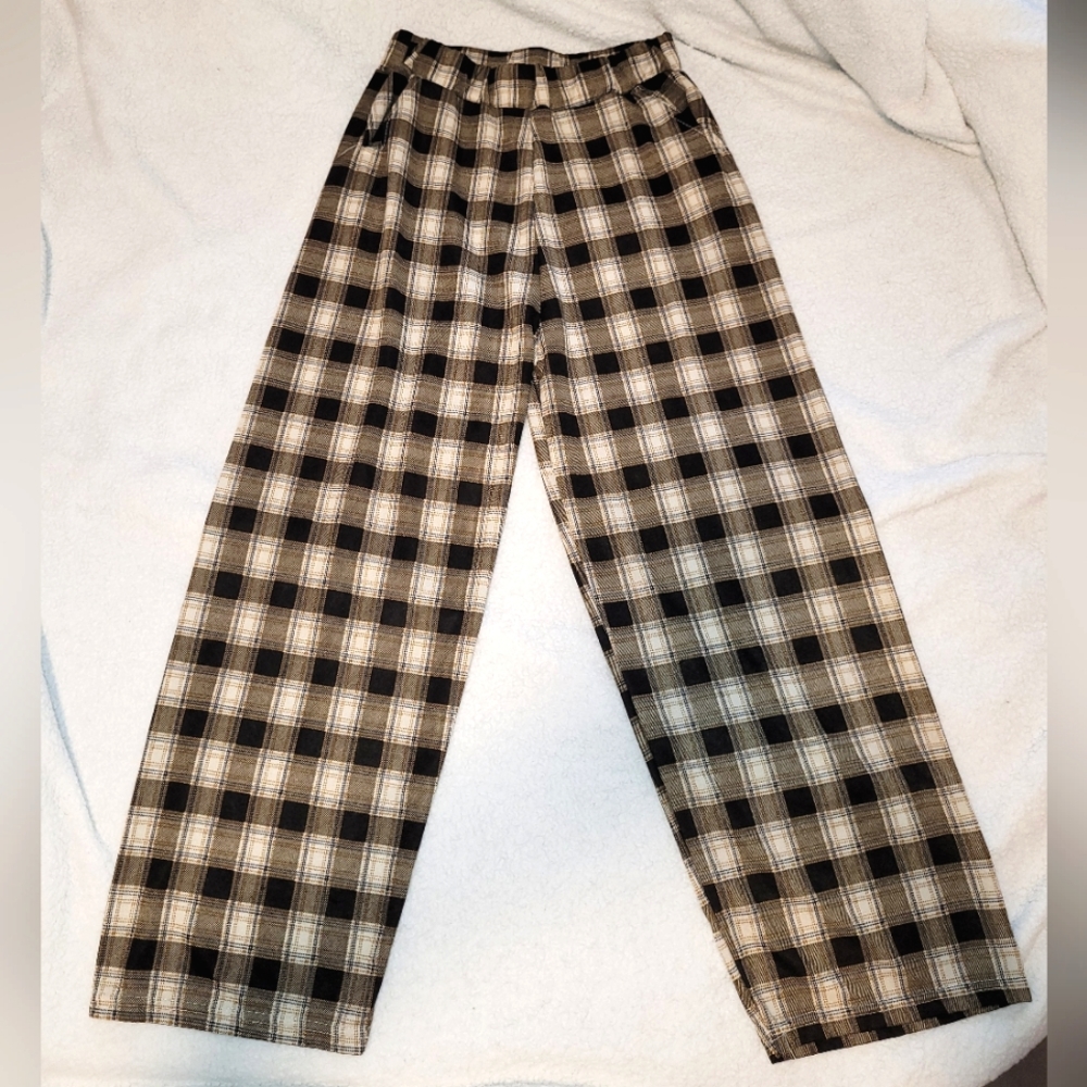 Plaid pants